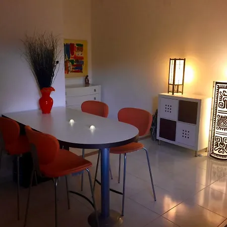 Midnight Holiday House * Santa Tecla