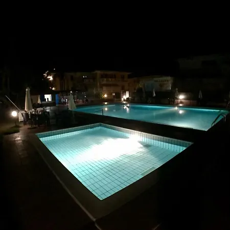 Midnight Holiday House * Santa Tecla