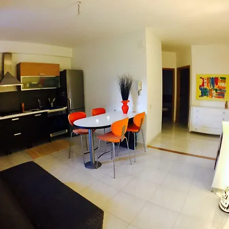 Midnight Holiday House Vakantiehuis Santa Tecla